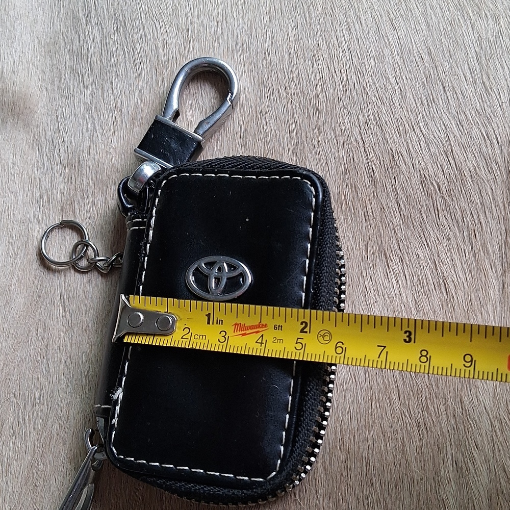 Toyota Key Chain/ Little Pouch - Picture 6 of 11